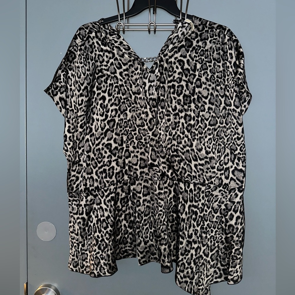 Micheal Kors Black and Gray Leopard Blouse with silver chain neckline 3X
